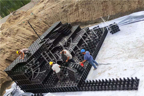 PP模块安装-南通金科地产